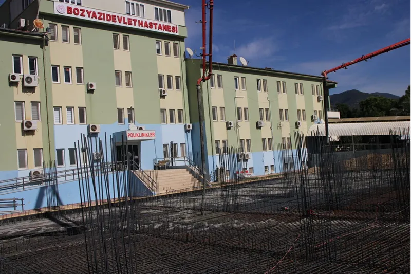 Bozyazı Devlet Hastanesi ek hizmet binasının inşaatı sürüyor