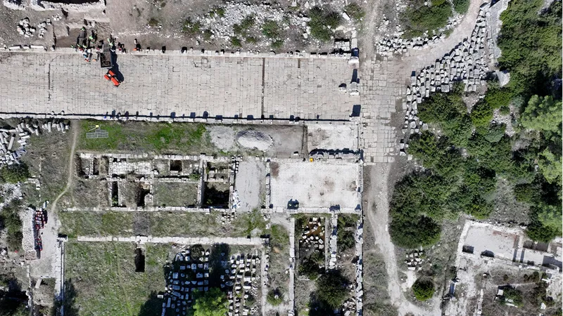 Esareti kabul etmeyenlerin kenti Xanthos, ziyaretçilerini tarihsel yolculuğa çıkartıyor