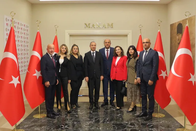 Tarsus Kaymakamı Mehmet Ali Akyüz öğretmenleri ağırladı 