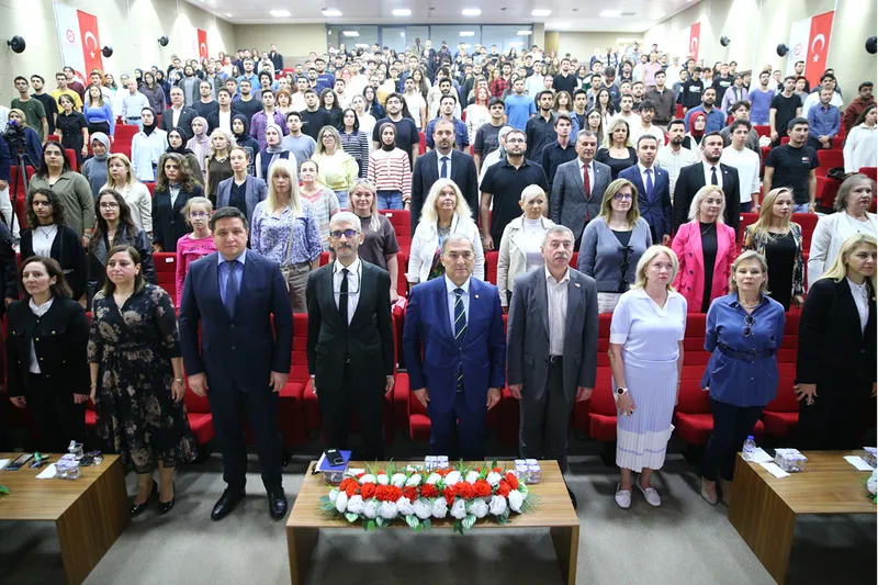 Rus kozmonot Aleksandr Lazutkin Adana