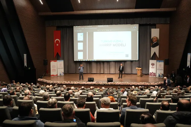 Türkiye Yüzyılı Maarif Modeli Isparta buluşmaları başladı 