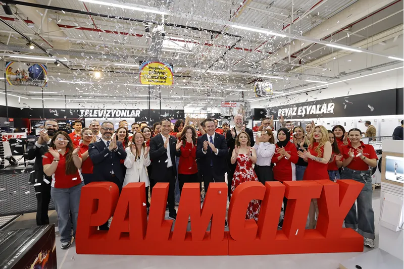 MediaMarkt yeni mağazasını Mersin