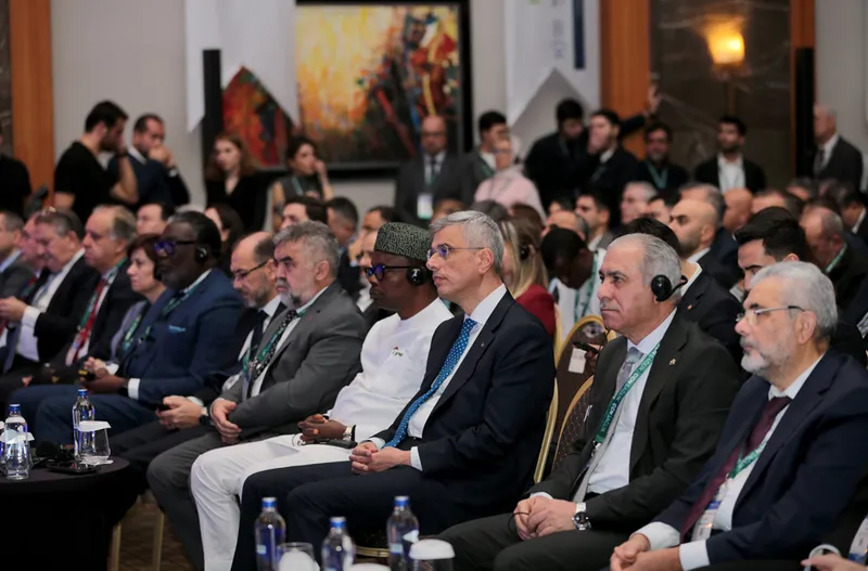  Sağlık Bakanı Memişoğlu, Antalya