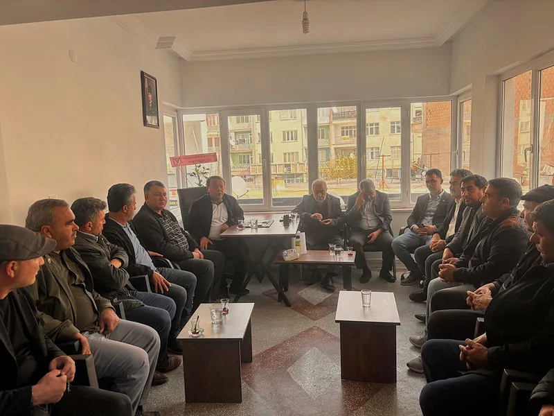 Mut Belediye Başkanı Murat Orhan muhtarlarla bir araya geldi 