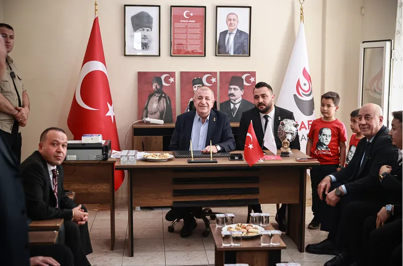 Zafer Partisi Genel Başkanı Özdağ, Erdemli