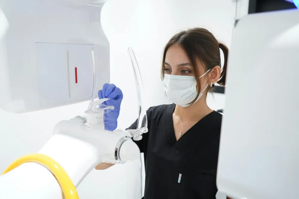 Dental Ekipmanların Kullanım Ömrünü Uzatmanın Yolları
