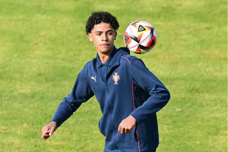 Futbol: 16 yaş altı hazırlık turnuvası 