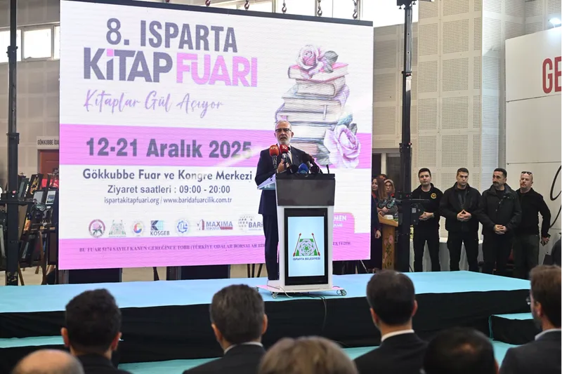 AK Parti Grup Başkanvekili Yenişehirlioğlu 8. Isparta Kitap Fuarı