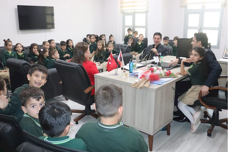 Belen’de öğrencilerden İlçe Emniyet Müdürlüğüne ziyaret