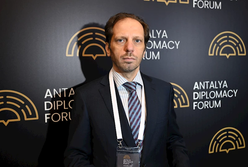 SNHR Direktörü Abdülgani, Suriye yönetiminin kendini tanıtması için ADF