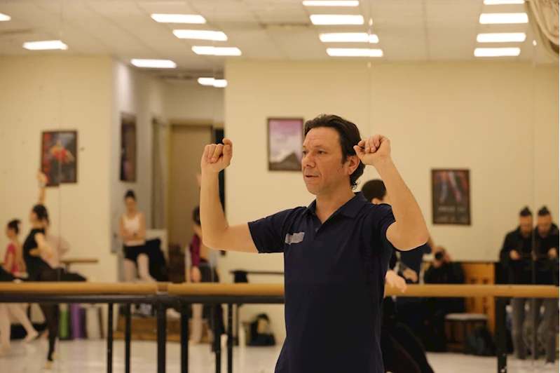 Sanatında 35 yılı geride bırakan balet, deneyimiyle Türk balesine katkı sunuyor