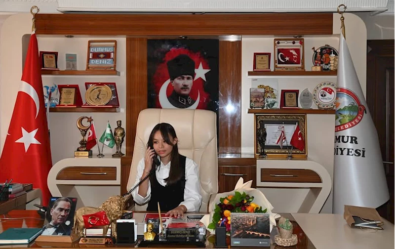 Anamur Belediye Başkanı Deniz, koltuğunu 8. sınıf öğrencisine devretti