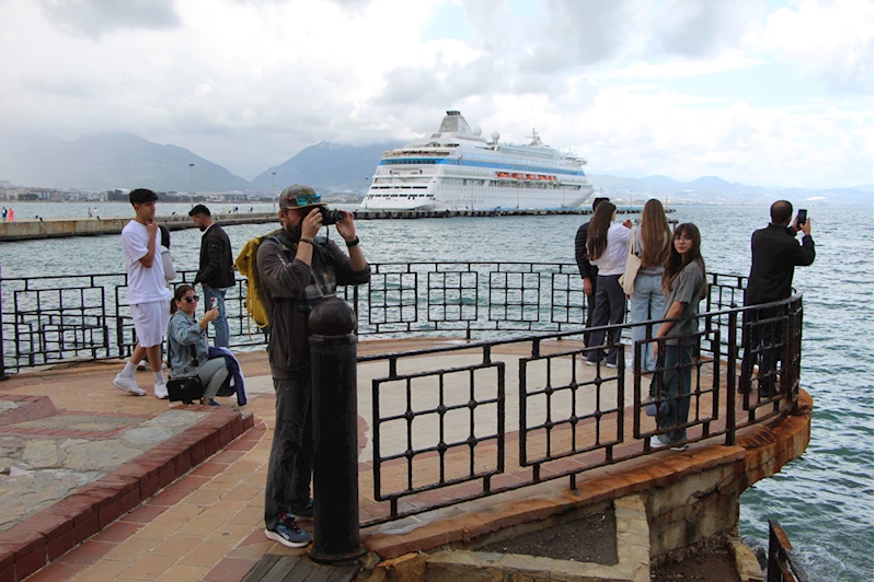 Palau bayraklı kruvaziyer 