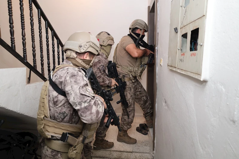 Mersin merkezli 4 ilde yasa dışı bahis soruşturmasında 9 zanlı tutuklandı