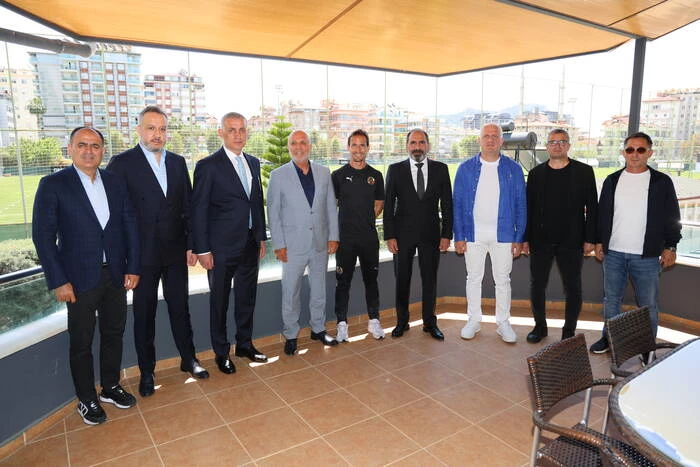 TFF Başkanı Hacıosmanoğlu