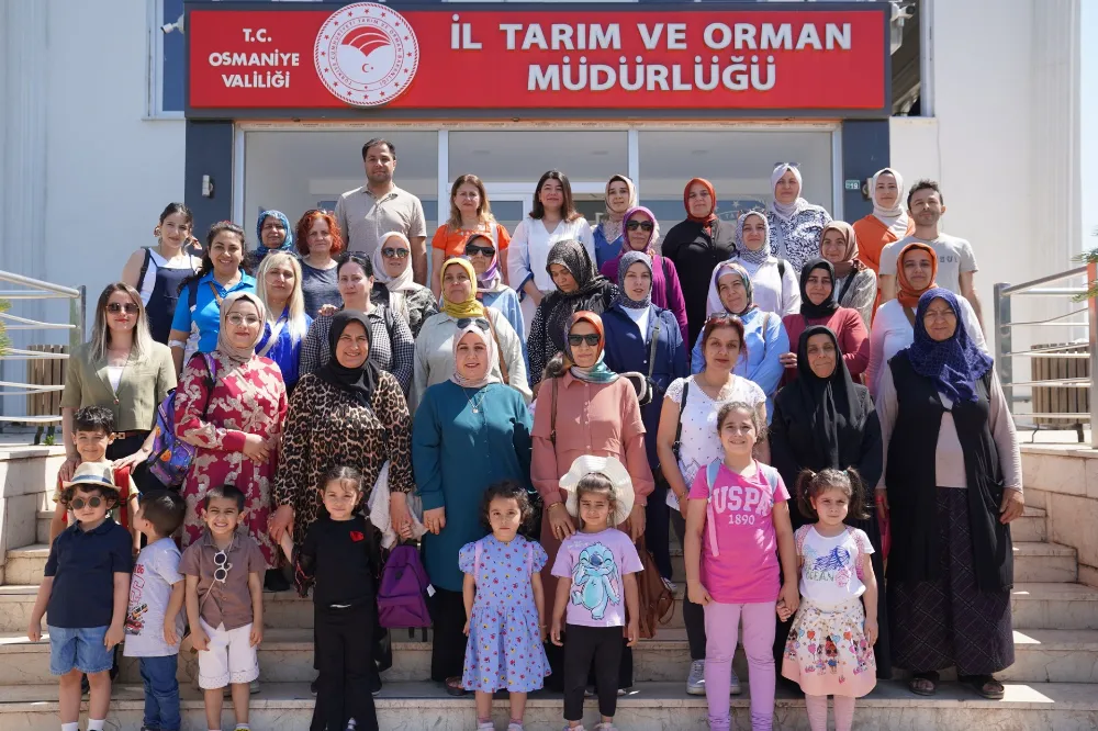 Osmaniye’de ADEM Kursiyerlerine “Çilek Yetiştiriciliği” eğitimi verildi