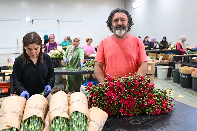 Çiçek sektörü, ihracatı artırmak için dünyayı dolaşıyor