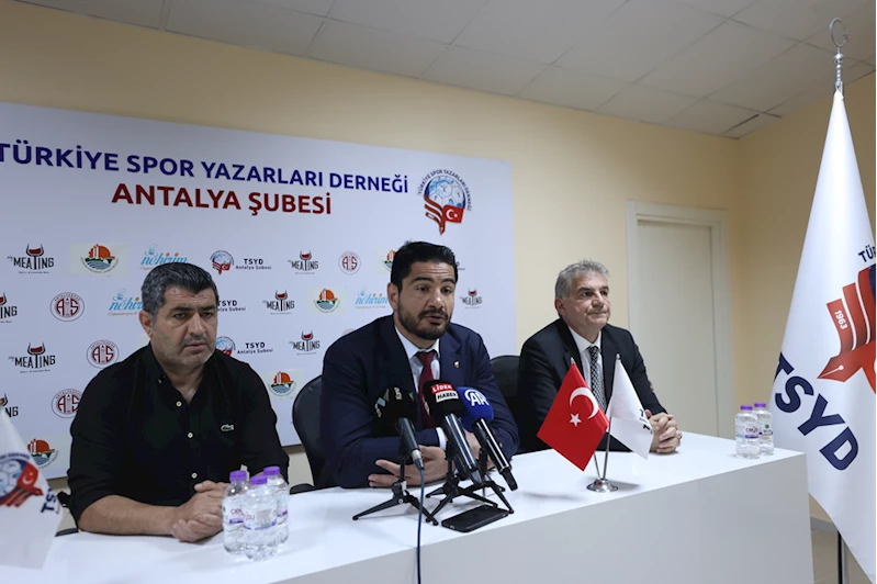 Türkiye Güreş Federasyonu Başkanı Taha Akgül, Antalya