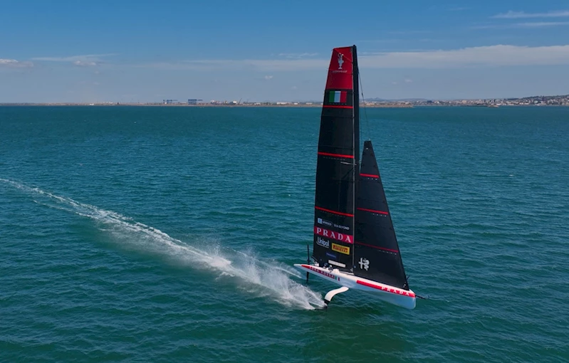 Alfa Romeo, İtalyan Luna Rossa yelken takımının resmi sponsoru oldu