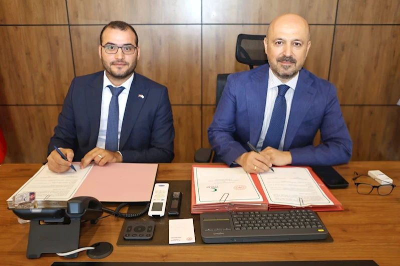Adana İl Sağlık Müdürlüğü ile Yeşilay Şubesi arasında protokol imzalandı