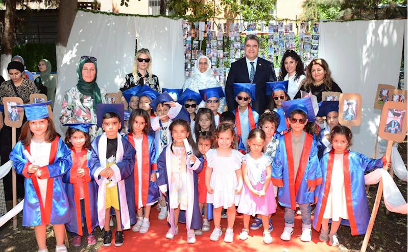 Adana Eczacı Odası Anaokulu öğrencileri mezun oldu 