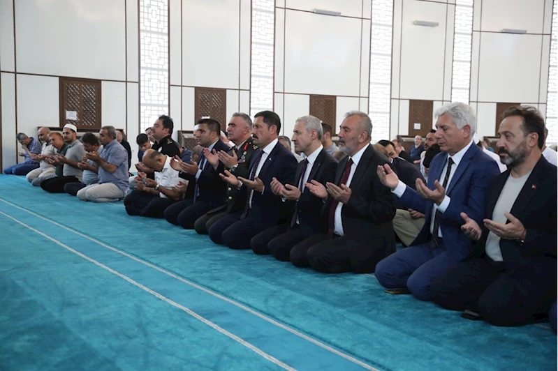 Hatay 15 Temmuz şehitleri için hatmi şerif okundu