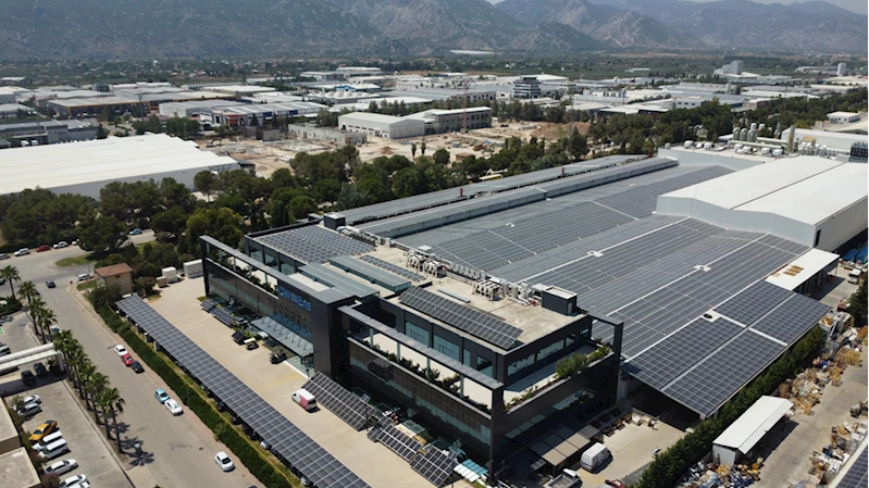 Türk firması yüksek teknolojili güneş ekipmanı üretimi için 520 milyon dolar yatırım yapacak