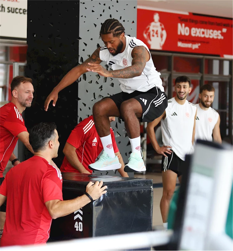 Antalyaspor, Gençlerbirliği maçının hazırlıklarını sürdürdü 