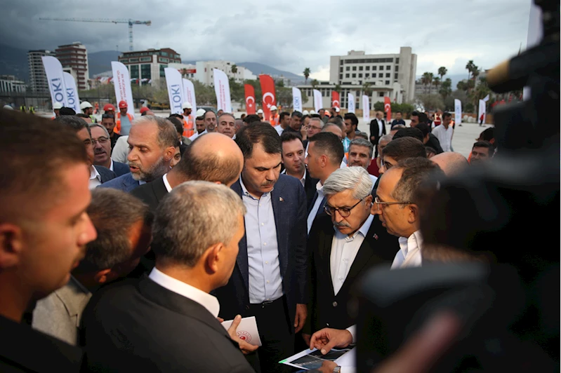 Bakan Kurum, İskenderun sahilindeki düzenleme ve yenileme çalışmalarını inceledi: