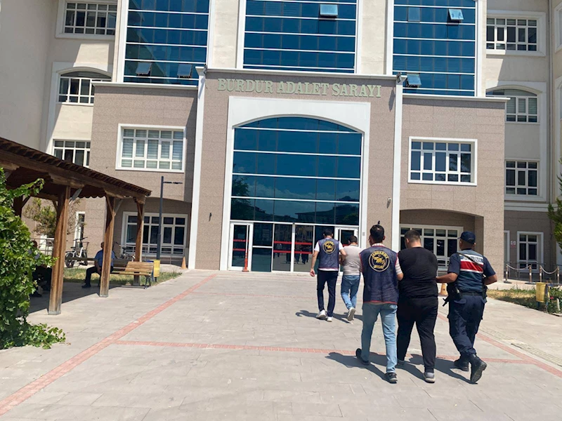 Burdur’da çalıntı hayvanlarla silah takası yaptığı iddia edilen zanlı tutuklandı