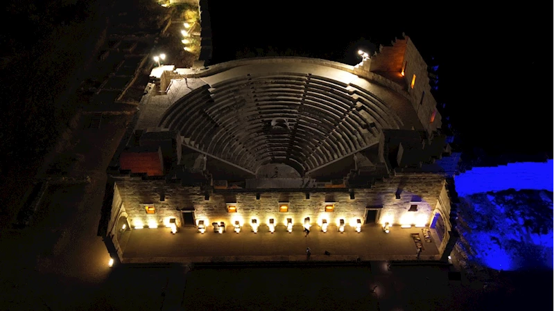 Patara, ziyaretçilerini yıldızların altında tarihi yolculuğa çıkarıyor