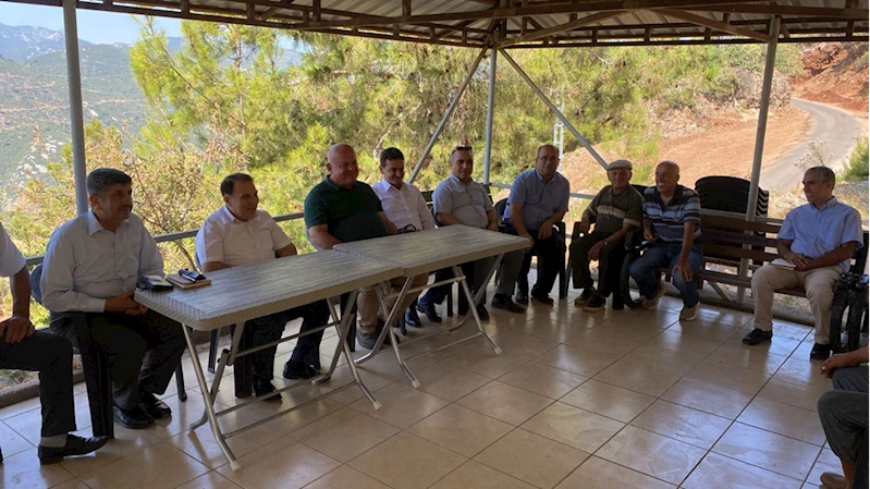 Anamur Kaymakamı Kemal Duru vatandaşlarla bir araya geldi