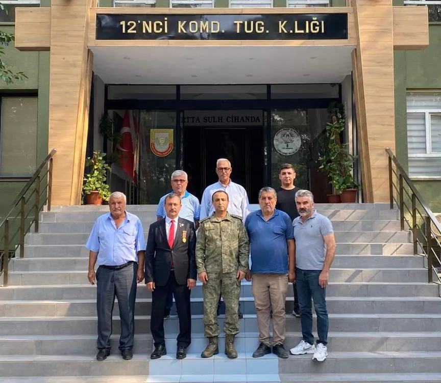 Şehit Aileleri ve Gaziler Derneği’nden Albay Hüseyin Yılmaz’a ‘Hayırlı Olsun’ ziyareti