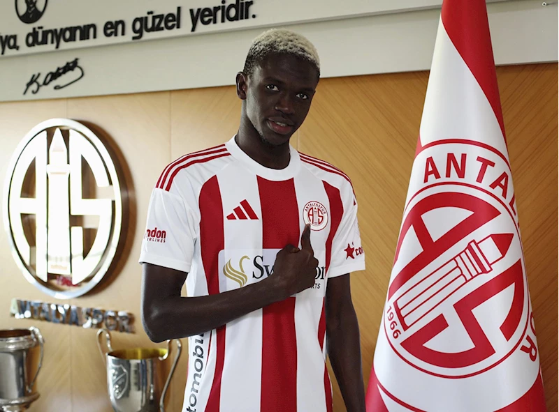 Antalyaspor, Bachir Gueye