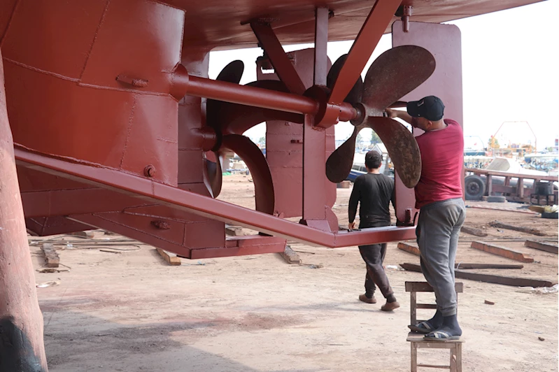 Akdenizli balıkçılar mavi sularla buluşmak için son hazırlıklarını yapıyor