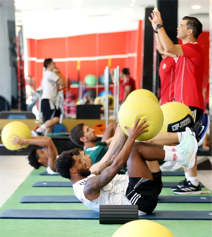 Antalyaspor, günü çift idmanla tamamladı 