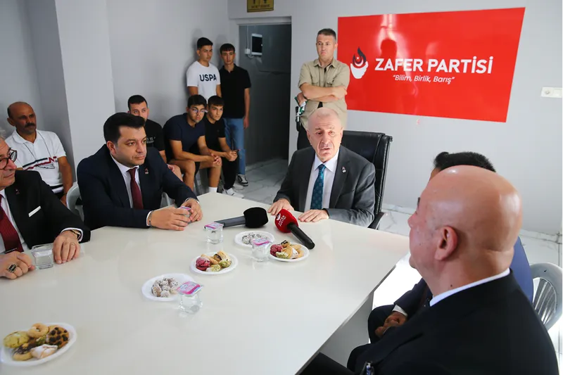 Zafer Partisi Genel Başkanı Özdağ, Adana