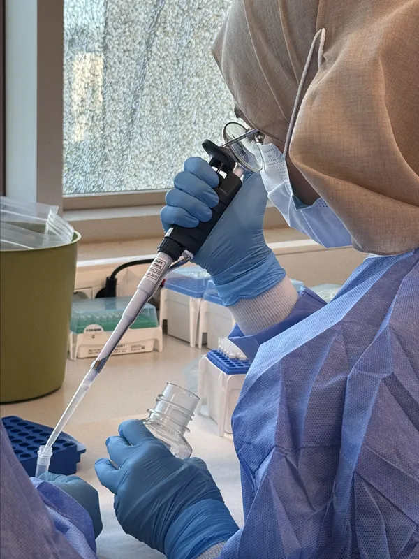 Adli vakaların titizlikle incelendiği Antalya Adli Tıp Kurumu kapılarını AA