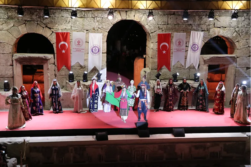 Piyanist Anjelika Akbar, Kibyra Antik Kenti