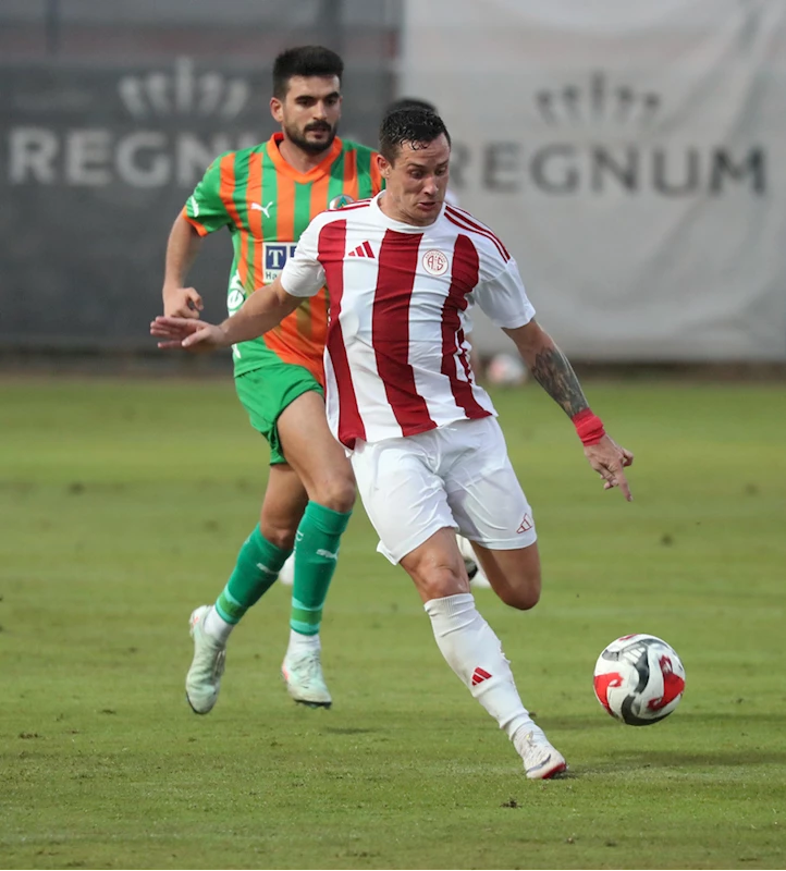 Corendon Alanyaspor, hazırlık maçında Antalyaspor