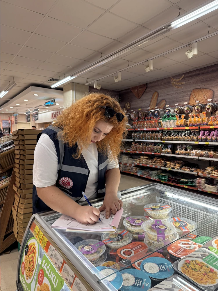 Ticaret Bakanlığı ekipleri, Antalya