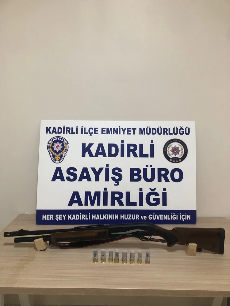 Kadirli’de asayiş uygulamalarında gözaltına alınan 4 zanlı tutuklandı