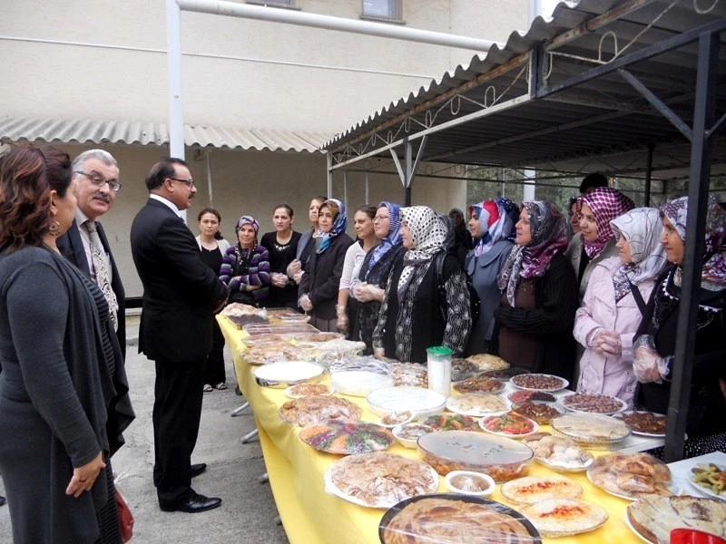 Düziçi?nde 200  İşkur Kursiyeri Emeklerini Sergiledi