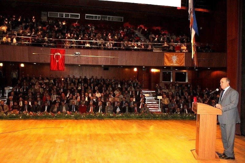 Yağcı: Büyükşehir Yasası`yla vatandaş daha iyi hizmet alacak