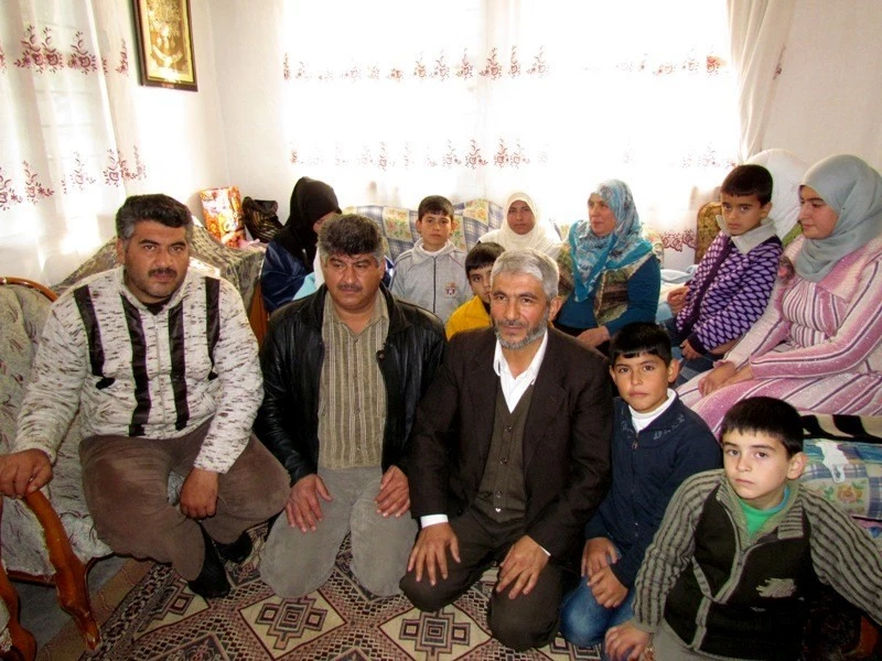 Suriyeliler ile Osmaniyeliler kardeş oldu