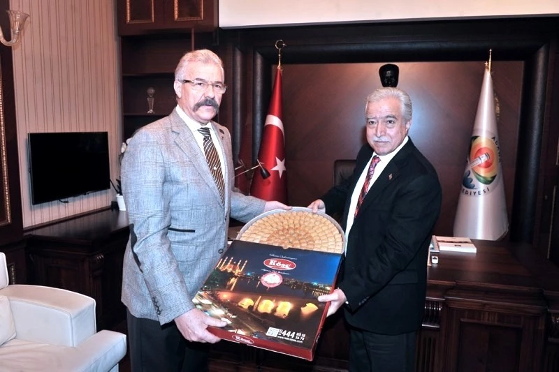 Vali Cerrah, Aldırmaz`ı ziyaret etti