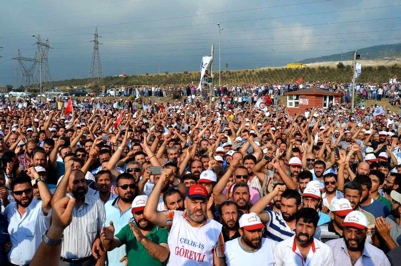 İSDEMİR`de grev devam ediyor