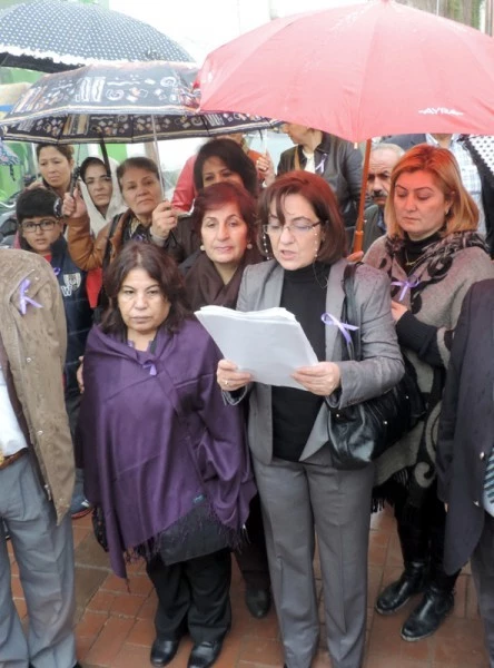 Kadınlar Yaşasın diye Yaşasın Kadınlar