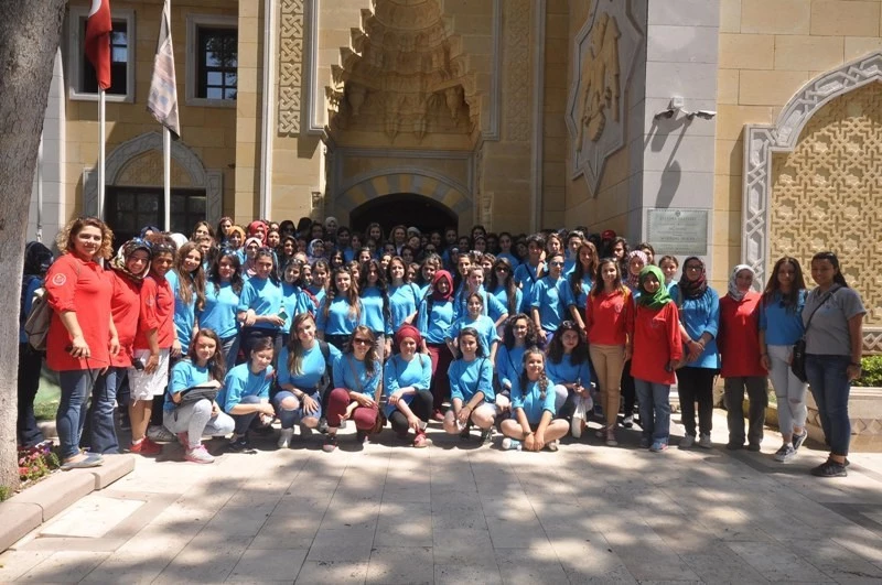 Osmaniye`deki 111 kampçı, kent müzesini gezdi