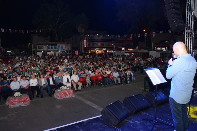 Kahraman Tazeoğlu, Osmaniye?de Sevenleri İle Buluştu